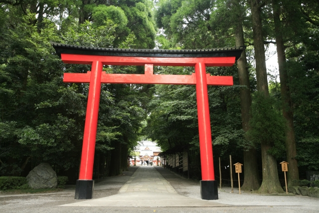 豆知識｜寺院、神社の新築、改修、屋根（銅・チタン）、地震対策はカナメ