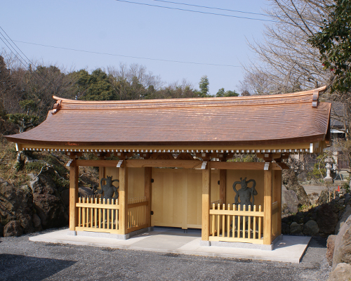 豆知識｜寺院、神社の新築、改修、屋根（銅・チタン）、地震対策はカナメ